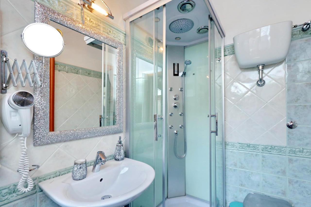 Luxury Domus Appartement *